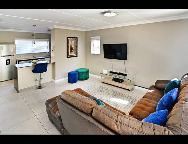 3 BEDROOM DUPLEX FOR SALE IN KYALAMI HILLS